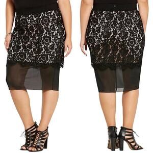 Torrid Black and Nude Lace and Mesh Pencil Skirt Size 2X Corpcore Whimsigoth